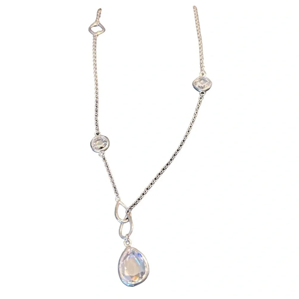 Teardrop Necklace with 2 smaller stones. 925 silver